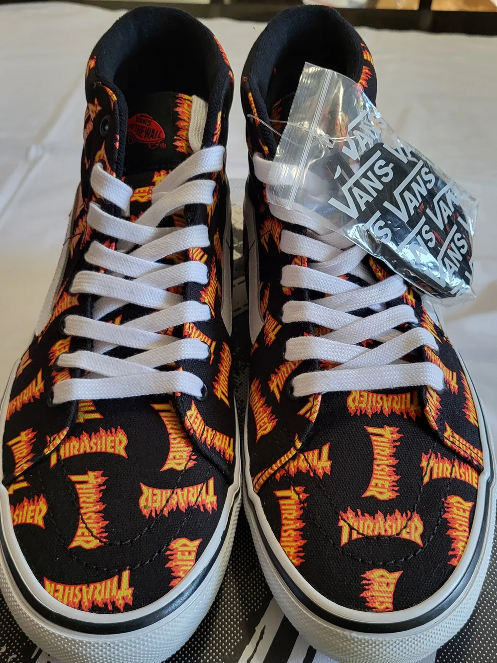 *NEW* Vans Old Skool Sk8 Hi Thrasher Flame VN0A5FCCBML Size Men 10.5 Skate Shoes